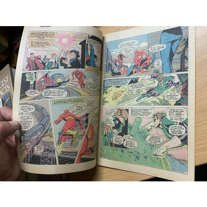 DC COMICS JUSTICE LEAGUE OF AMERICA #210 JAN 1983 (VFN+) COMIC (LL)