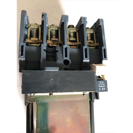 TELEMECANIQUE LP1 D65004 CONTACTOR 65AMP 4POLE 575VAC IEC,48V COIL,BC