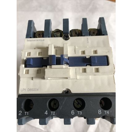 TELEMECANIQUE LP1 D65004 CONTACTOR 65AMP 4POLE 575VAC IEC,48V COIL,BC