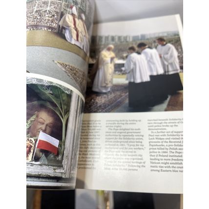 National Geographic Magazine January 1988 100 Years - Vintage Collectable p2