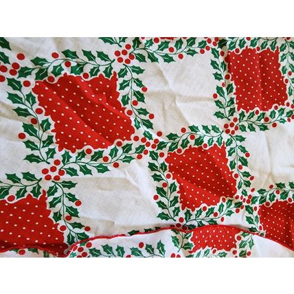 Vintage Circle Holiday Christmas Holly Mistletoe Country Style Tablecloth