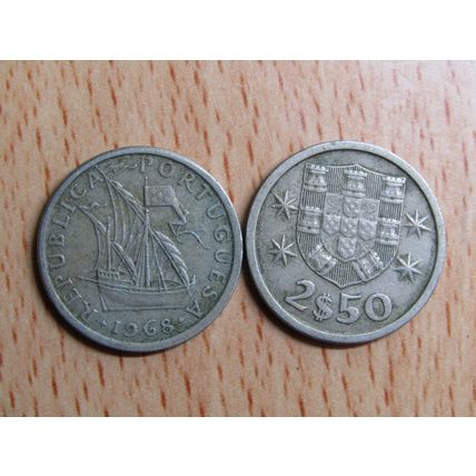 Portugal 1968 $2.50 Escudos Coin