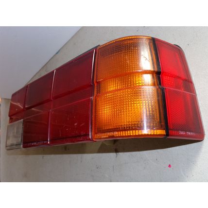 1985 86 87 Subaru GL DL Sedan RH Tail Light Assy OEM 220-20280R