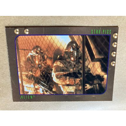 Alien3 Base trading card # 36 Company Men Arrive (A) 1992 Star Pics Dark Horse