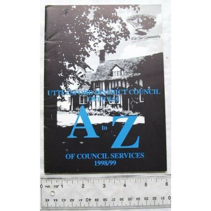 1998/99 Uttlesford District Council Official A to Z of Council Services