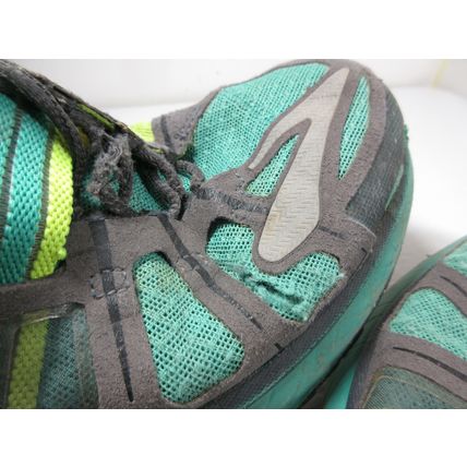 BROOKS Pure Grit 2 P2 Running Athletic Shoes Green Yellow Size 10 US Women's
