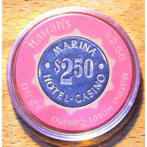 HARRAH'S MARINA $2.50 CASINO CHIP - ATLANTIC CITY, New Jersey