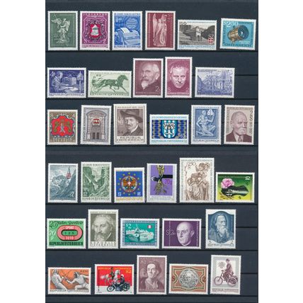 240 Stamp Mix - Austria - Unused MNH & NM H