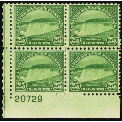 699, Mint NH 25¢ Plate Block of Four Stamps SCV $60.00 - Stuart Katz