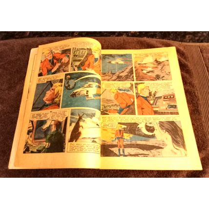 Comic Book Silver Age Carlton Space Adventures # 8 7.0 NM Condition 1969
