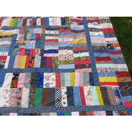 Flip n Fold Scrap Patchwork Quilt 988B Blue 62x76 Handmade Quiltpolice