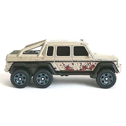 Matchbox - Mercedes-Benz G63 AMG 6X6: '19 MBX Entertainment #21/24 *Beige*
