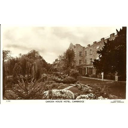 CAMBRIDGE Garden House Hotel Postcard (Stearns C.314)