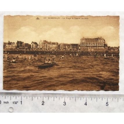 vintage postcard Wimeroux, La Plage a l'heure du bain