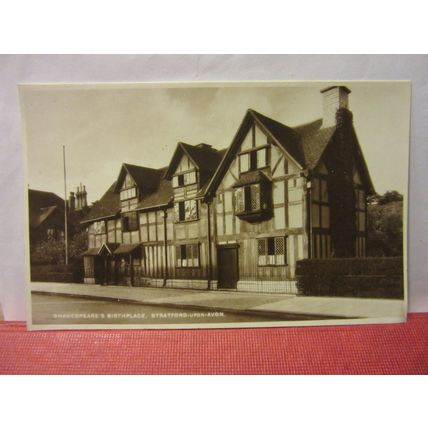 STRATFORD UPON-AVON unused vintage postcard. Shakespeare's birthplace =