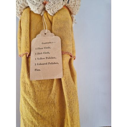 VINTAGE 1940's "GIGGLING GERTIE" DUSTER DOLL