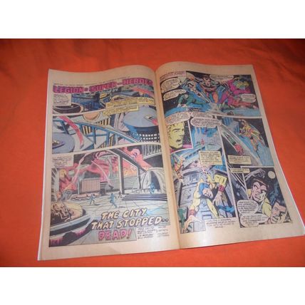 DC SPECIAL # 28: EARTH SHATTERING DISASTERS! VF/NM! Batman! Aquaman! 1977!!