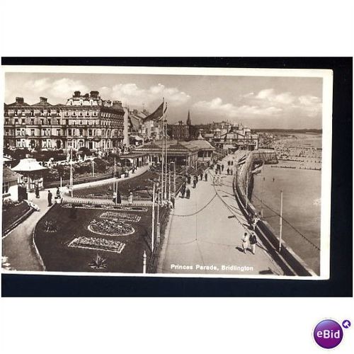 Yorkshire BRIDLINGTON Princes Parade Postcard