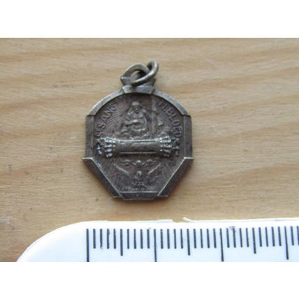 Holy Blood Relic Bruges Belgium Vintage Medal Pendant St Sang (e489)