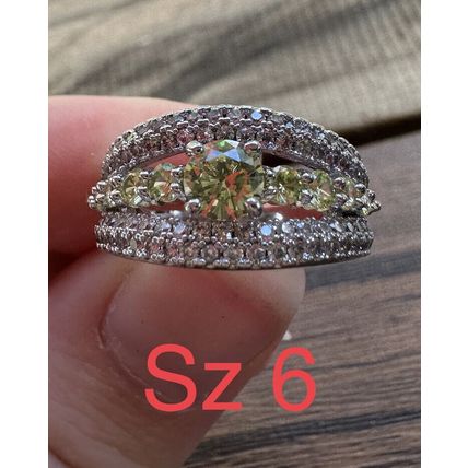 Ring Bomb Party Fashion Jewelry Radiant Green Gems W Accents Rhodium Pl Band Sz6