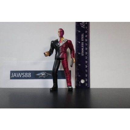 1995 Kenner DC Comics Batman Forever Two-face Action Figure