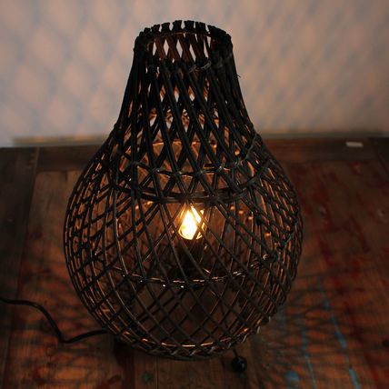 Rattan Table Lamp - Black