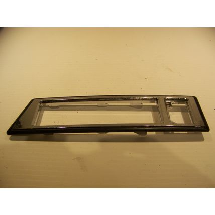 1985 CHRYSLER LEBARON RH DOOR HANDLE BEZEL OEM NOS 4310486
