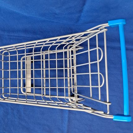 Min/Small METAL SHOPPING CART Rolling Wheels Toy Doll Decor Display 10" Basket