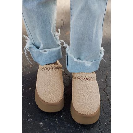 Oatmeal Embroidered Sherpa Plush Thick Sole Snow Boots