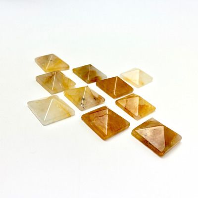 Golden Healer Pyramid | 30-35mm[ ]