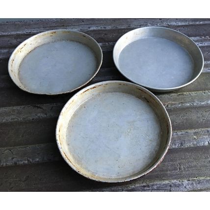 LOT of 3 Commercial Aluminum 8'' Pizza Pans baking