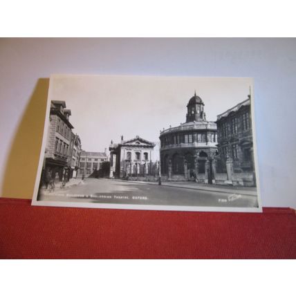 CLARENDON BUILDINGS & SHELDONIAN THEATRE, OXFORD vintage unused postcard RP =