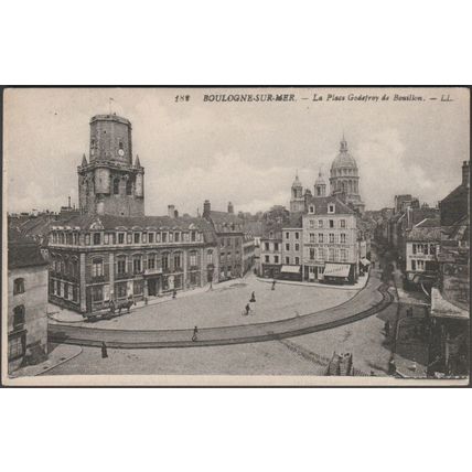 La Place Godefroy de Bouillon, Boulogne-sur-Mer, c.1910s - Lévy CPA LL182
