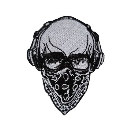 Gang Street Skull Iron On Embroidered sew Patch Badge Patches 6.6 cm x8 cm P025