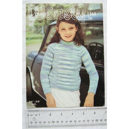 Vintage: Wendy 1360 girl's sweater, DK, 61-71 cm, 24-28 inch