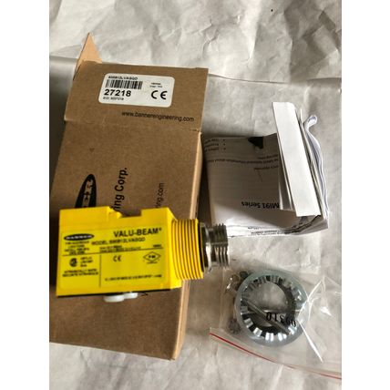 NEW BANNER SMI912LVAGQD,SM1912LVAGQD PHOTOELECTRIC SENSOR,CV