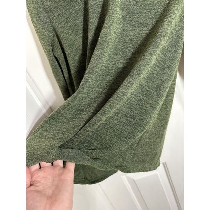 Corvia Sz Medium M Sweater/Blouse Green 3/4 Sleeve Shirt W/Knotted Front Design