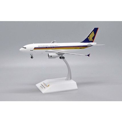 A310-300 9V-STP SINGAPORE AIRLINES WITH STAND - JC WINGS EW2313001 1/200 - SALE