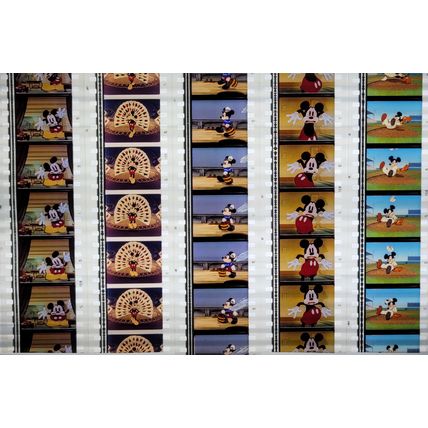 Mickey Mouse. Pk MULTI AKF - A005e . - 5 STRIPS OF 5 - 35MM FILM CELLS