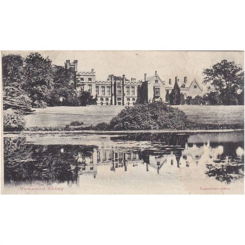 Newstead Abbey Nottinghamshire Postcard (NN70829)