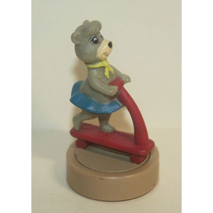 1991 Wendys Yogi & Friends Cindy Bear Glider