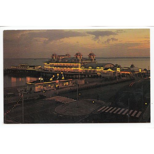 Southsea Illuminations Hampshire Postcard RW54