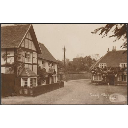 Sonning, Berkshire, c.1910s - RP Postcard