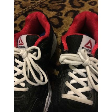 Reebok Men's Black Red White Leather Shoes Sneakers Athletic Walking Size 7.5