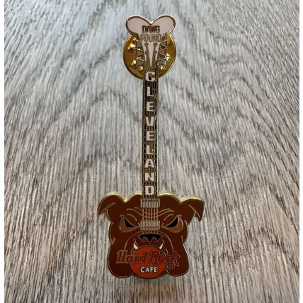 Hard Rock Cafe CLEVELAND 1999 DAWG POUND GUITAR PIN Bull Dog - HRC MINT