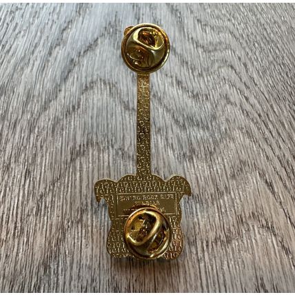 Hard Rock Cafe CLEVELAND 1999 DAWG POUND GUITAR PIN Bull Dog - HRC MINT