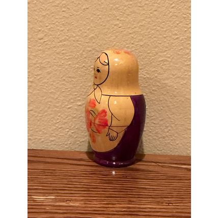 Authentic Handmade Vintage Russian Wooden Nesting Doll (6 Dolls in Total in 1)