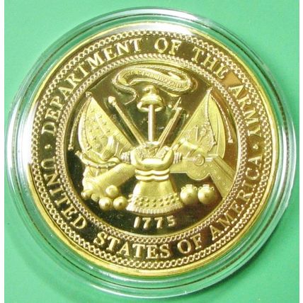 US Army, 1st Armored Division. Challenge Coin. 1.50". 67b.