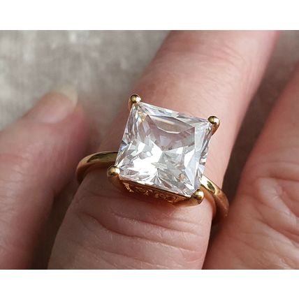9.24ct Princess Solitaire Ring Made With Swarovski Zirconia Sz O½ Gold on Silver