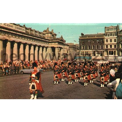 Pipes & Drums in Edinburgh, Scotland, Postcard